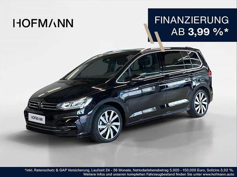 Deep black pearlescent Gebraucht 2024 VW Touran Highline Van / Kleinbus | 34.845 € (Fairer Preis) - Bild 1/2