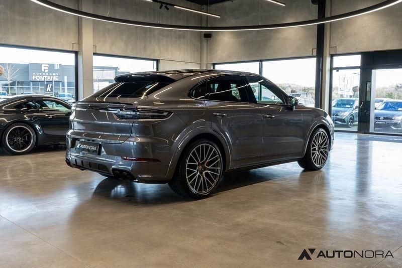 Gebraucht Porsche Cayenne 460 PS (338 kW) 2023 Grau SUV