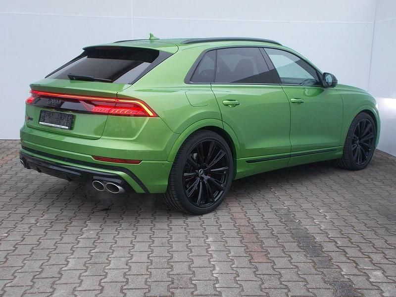 Gebraucht Audi SQ8 Competition 507 PS (372 kW) 2021 Grün SUV