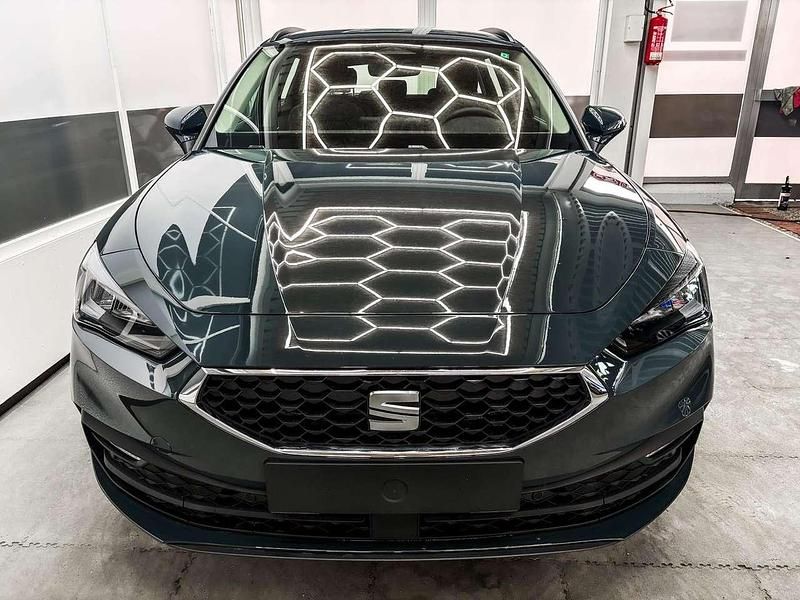 Neu Seat Leon Style 116 PS (85 kW) 2026 Fiord blau 9k9k Kombi