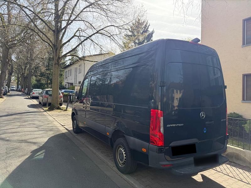 Gebraucht Mercedes Sprinter 170 PS (125 kW) 2021 Schwarz Van