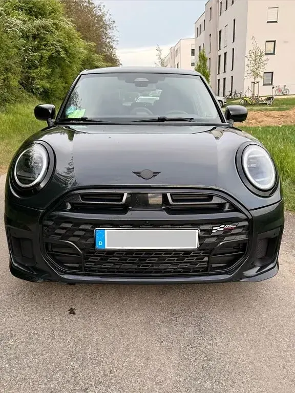 Gebraucht Mini John Cooper Works 204 PS (150 kW) 2025 Schwarz Kleinwagen
