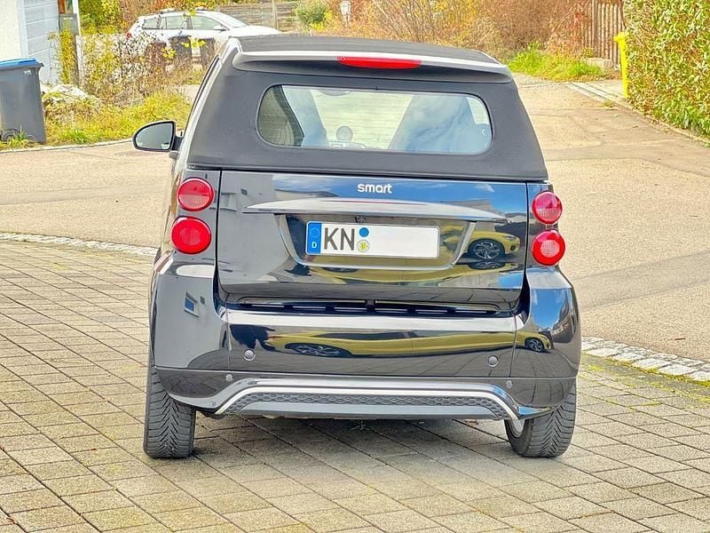 Gebraucht Smart ForTwo Cabrio 71 PS (52 kW) 2007 Schwarz Cabrio