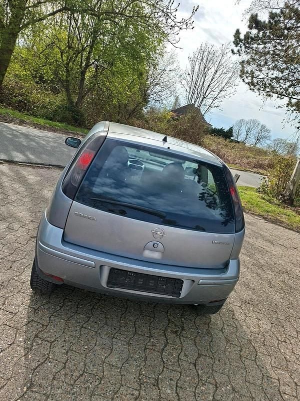 Gebraucht Opel Corsa 80 PS (58 kW) 2005 Grau Kleinwagen