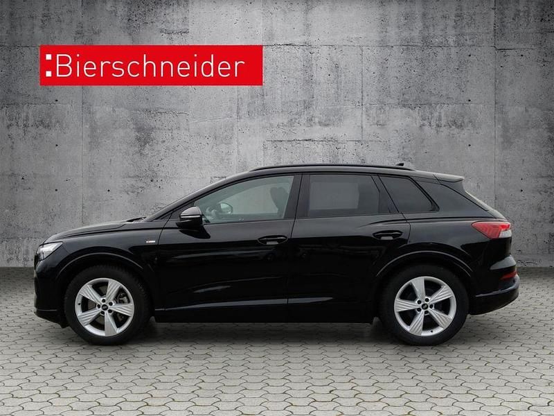 Gebraucht Audi Q4 e-tron S-Line 219 kW (299 PS) 2022 Schwarz SUV