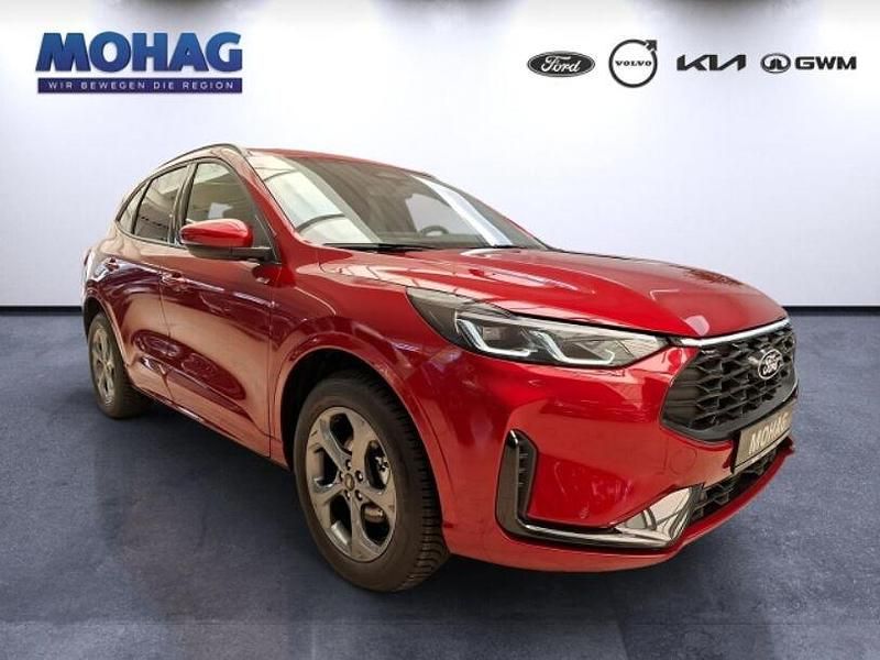 Gebraucht Ford Kuga ST 242 PS (177 kW) 2024 Rot SUV