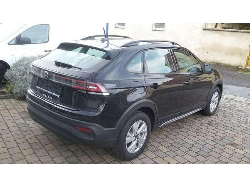 Gebraucht VW Taigo 110 PS (80 kW) 2023 Deep black perleffekt SUV