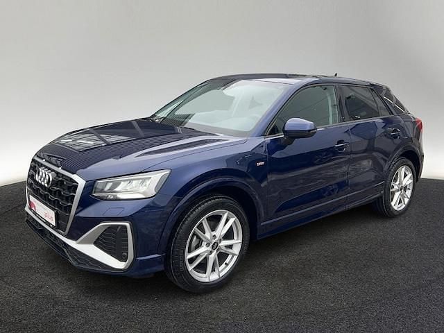 Gebraucht Audi Q2 S-Line 150 PS (110 kW) 2025 Navarrablau metallic SUV