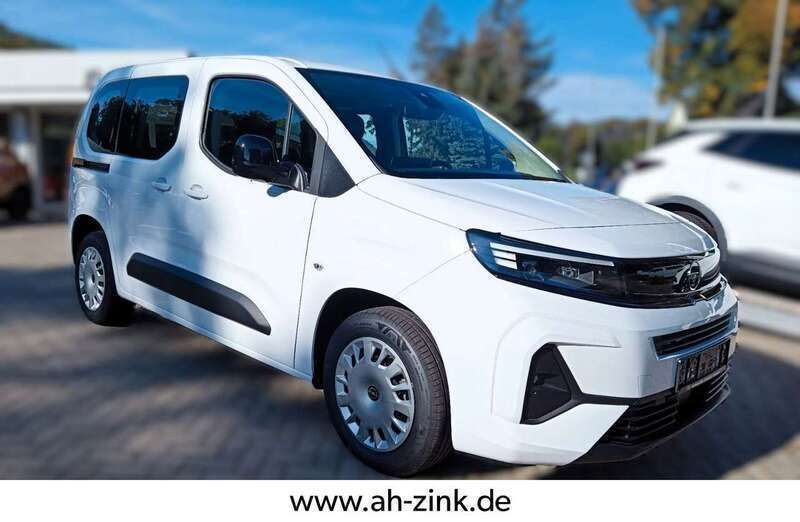 Weiß Neu 2024 Opel Combo Life Van / Kleinbus | 25.980 € (Fairer Preis) - Bild 1/4