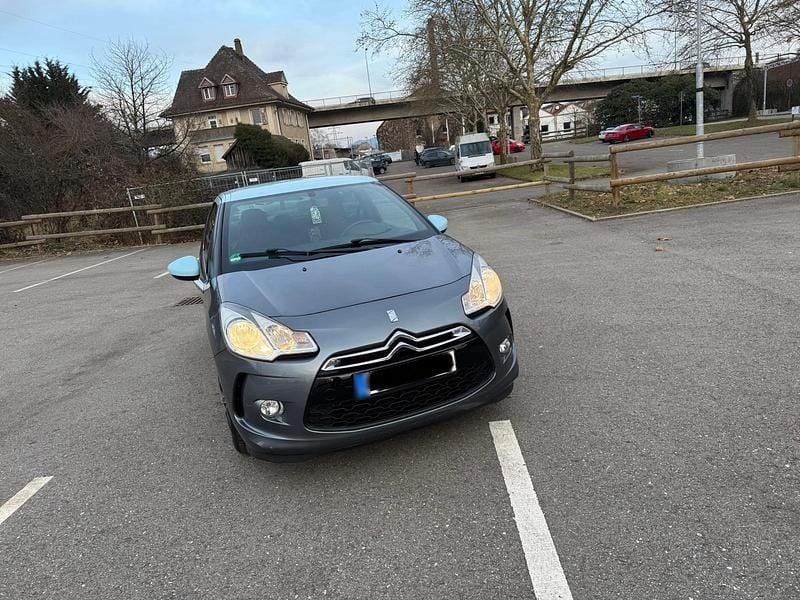 Gebraucht Citroën DS3 So Chic 120 PS (88 kW) 2010 Grau Kleinwagen
