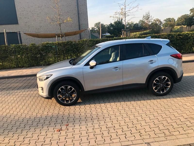 Silber Gebraucht 2016 Mazda CX-5 SUV | 14.899 € (Teuer) - Bild 1/4