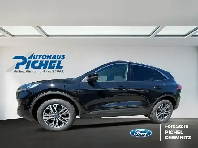 Gebraucht Ford Kuga Titanium X 243 PS (178 kW) 2024 Schwarz(metallic) SUV