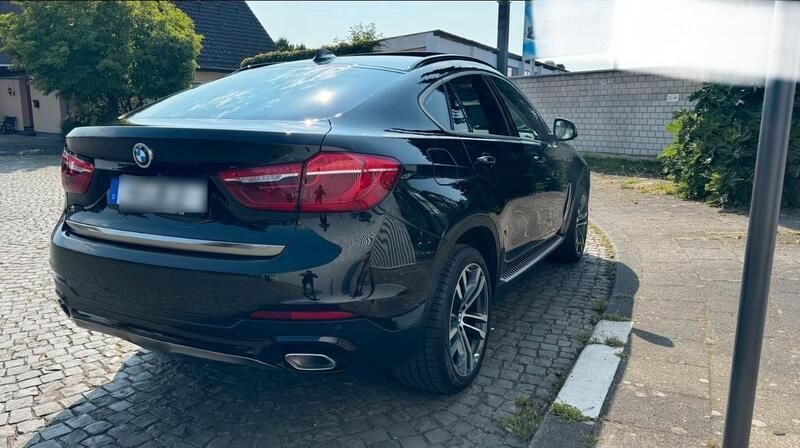 Schwarz Gebraucht 2016 BMW X6 M M Sport SUV | 34.600 € (Etwas zu teuer) - Bild 1/4