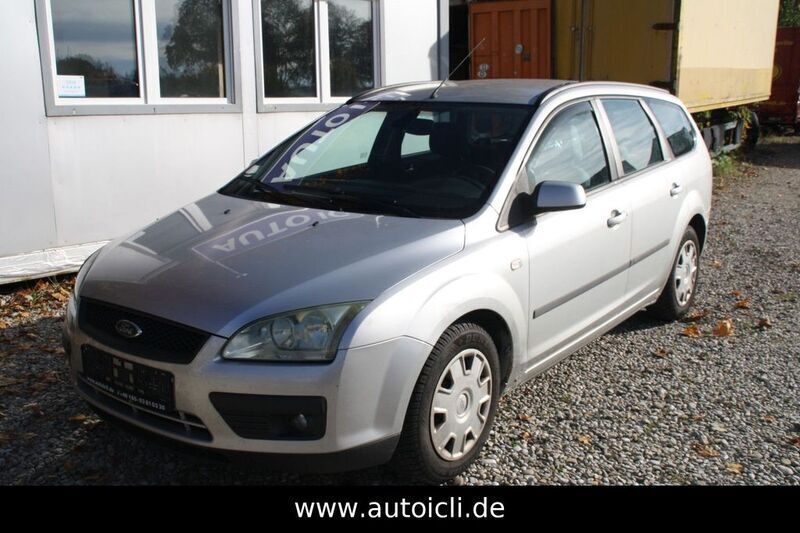 Silber Gebraucht 2007 Ford Focus Fun X Kombi | 590 € (Superpreis) - Bild 1/4