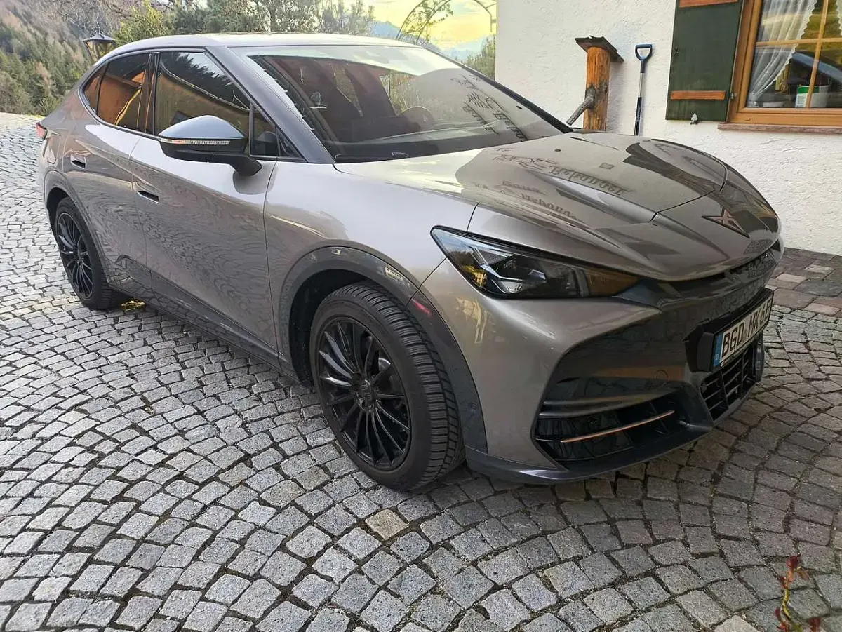 Gebraucht Cupra Tavascan VZ 250 kW (340 PS) 2026 Silber SUV