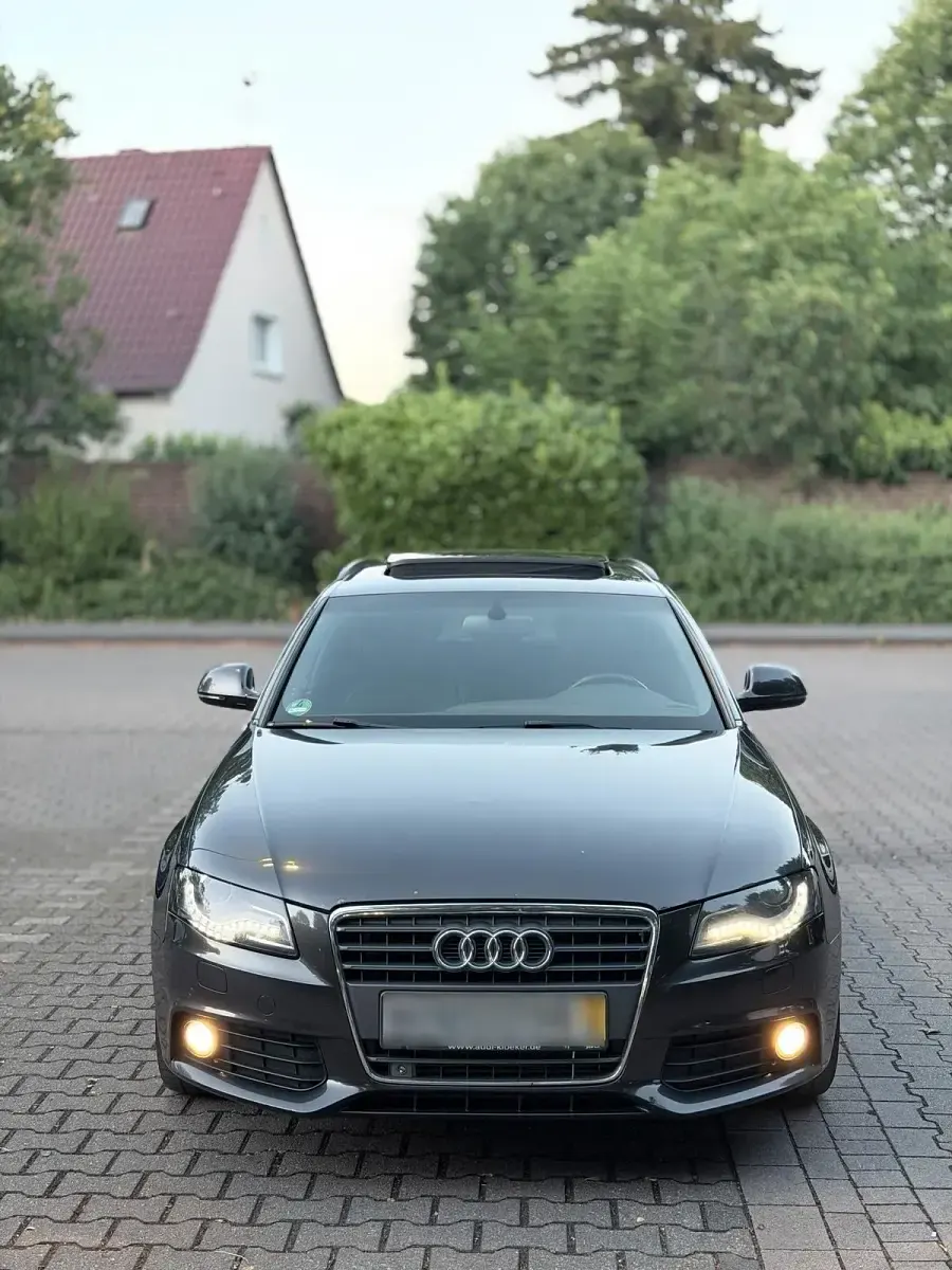 Gebraucht Audi A4 Ambiente 190 PS (139 kW) 2009 Schwarz Kombi