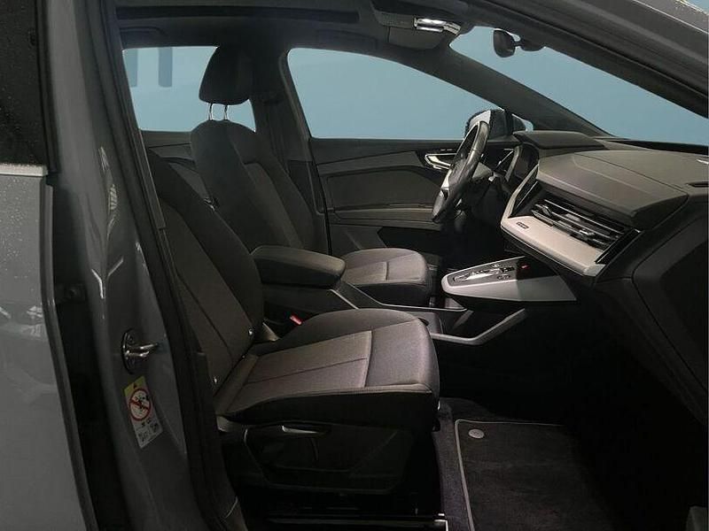 Gebraucht Audi Q4 e-tron S-Line 150 kW (204 PS) 2023 Grau SUV