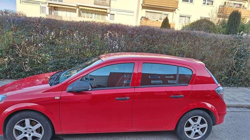 Gebraucht Opel Astra Selection 116 PS (85 kW) 2009 Rot Coupé