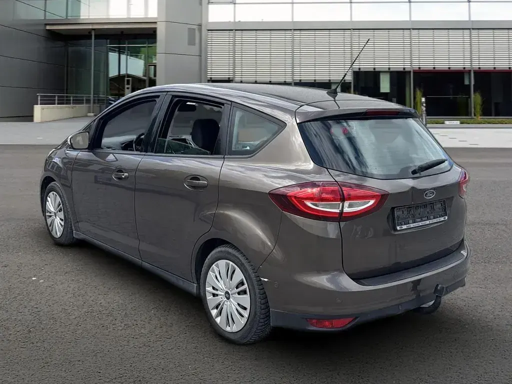 Używany Ford C-MAX Trend 150 KM (110 kW) 2015 Minivan