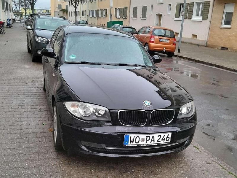 Schwarz Gebraucht 2008 BMW 116 Kleinwagen | 3.000 € (Fairer Preis) - Bild 1/4
