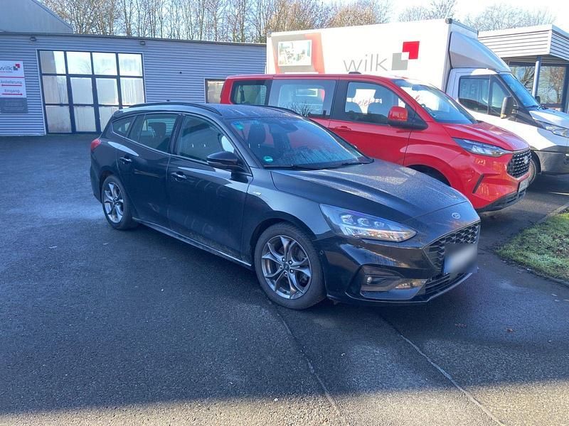Gebraucht Ford Focus ST-Line 150 PS (110 kW) 2020 Schwarz Kombi