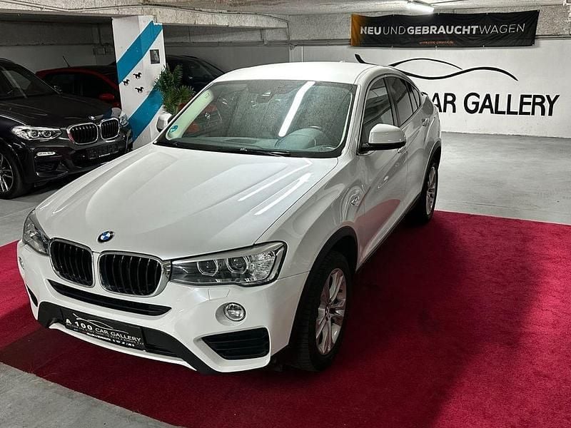 Mineralweiss metallic Gebraucht 2018 BMW X4 Advantage SUV | 20.699 € (Superpreis) - Bild 1/4