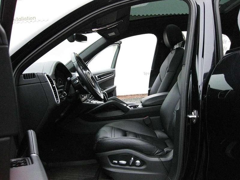 Gebraucht Porsche Cayenne Coupe 340 PS (250 kW) 2020 Tiefschwarzmetallic Coupé