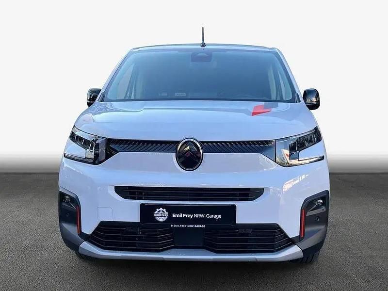 Neu Citroën Berlingo XTR 102 PS (75 kW) 2026 Weiß Van / Kleinbus