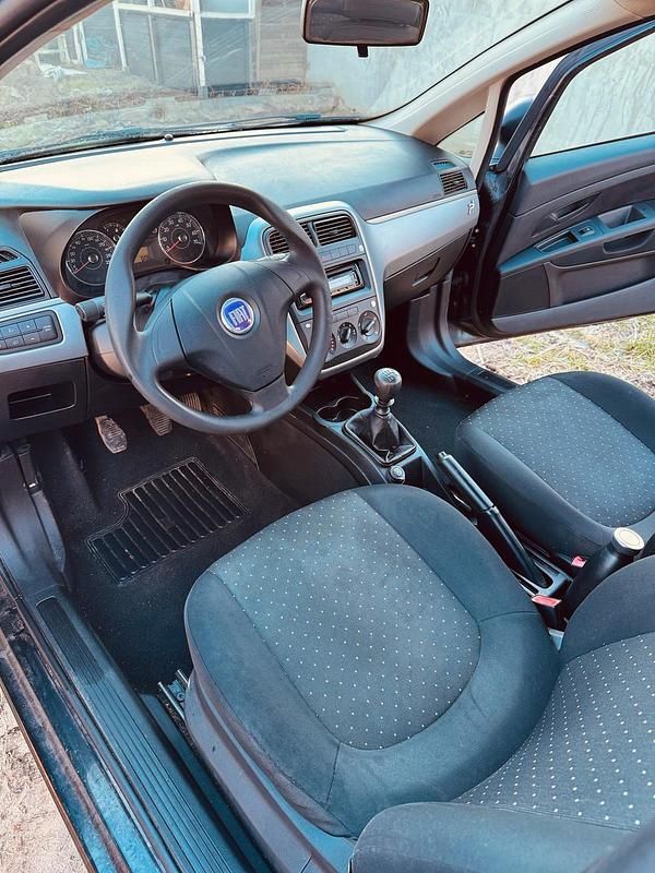 Gebraucht Fiat Punto 78 PS (57 kW) 2009 Kleinwagen