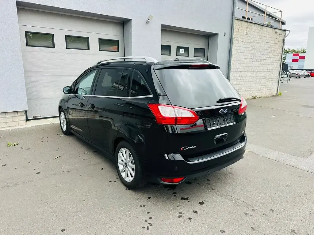 Gebraucht Ford Grand C-Max Titanium 125 PS (91 kW) 2019 Shadow black Van / Kleinbus