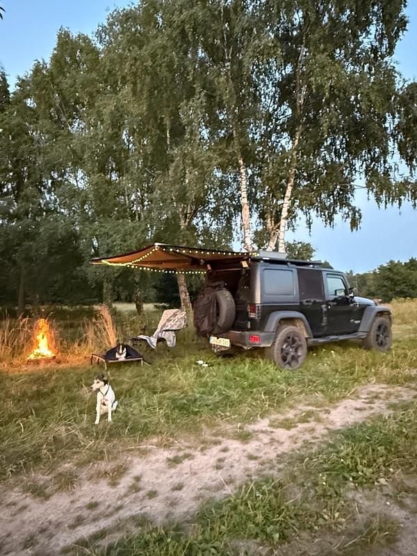 Schwarz Gebraucht 2012 Jeep Wrangler SUV | 27.500 € (Fairer Preis) - Bild 1/2