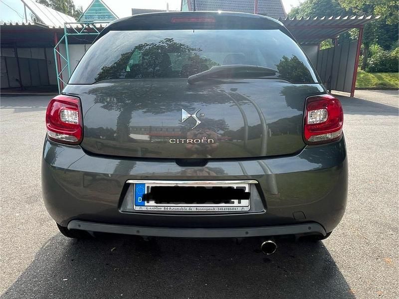Gebraucht Citroën DS3 Chic 82 PS (60 kW) 2014 Grau Kleinwagen