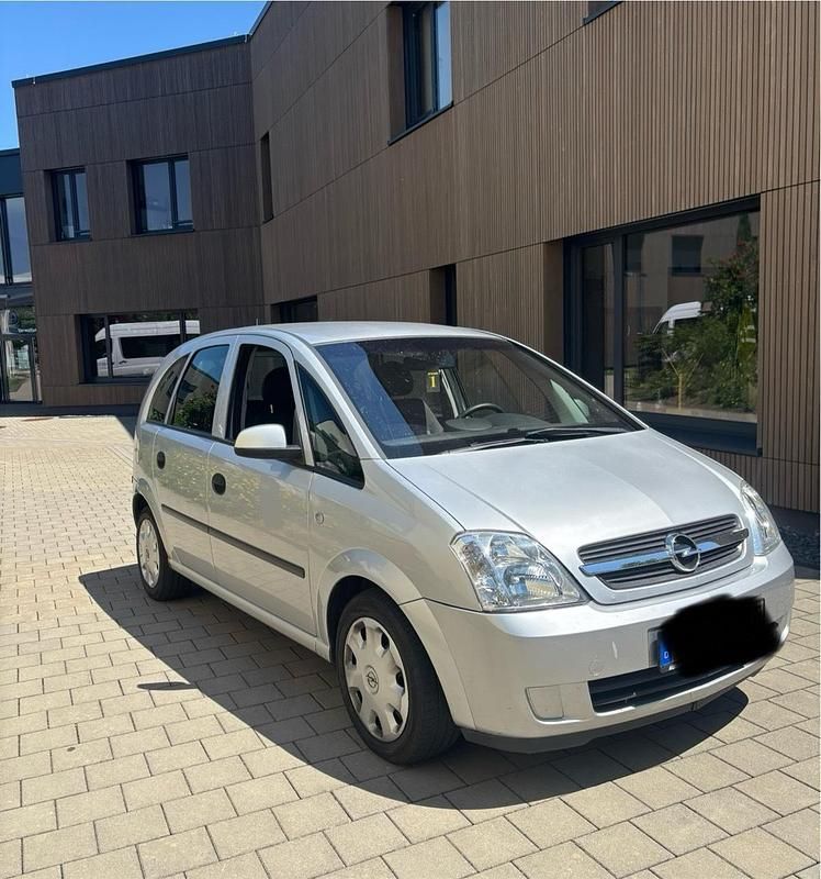 Silber Gebraucht 2004 Opel Meriva Van / Kleinbus | 650 € (Superpreis) - Bild 1/4