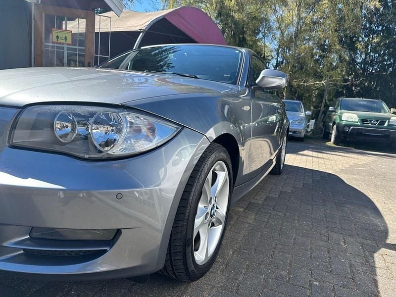 Gebraucht BMW 120 Coupé 177 PS (130 kW) 2010 Grau Coupé