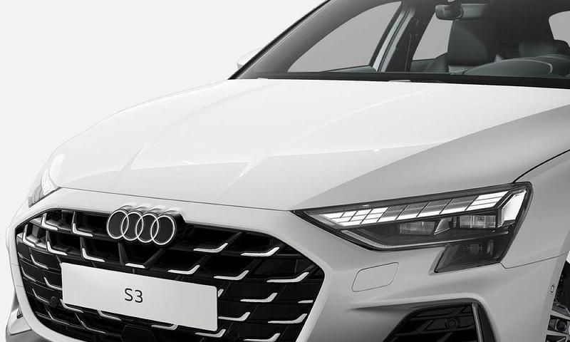 Gebraucht Audi S3 Ambiente 333 PS (244 kW) 2024 Weiß Limousine