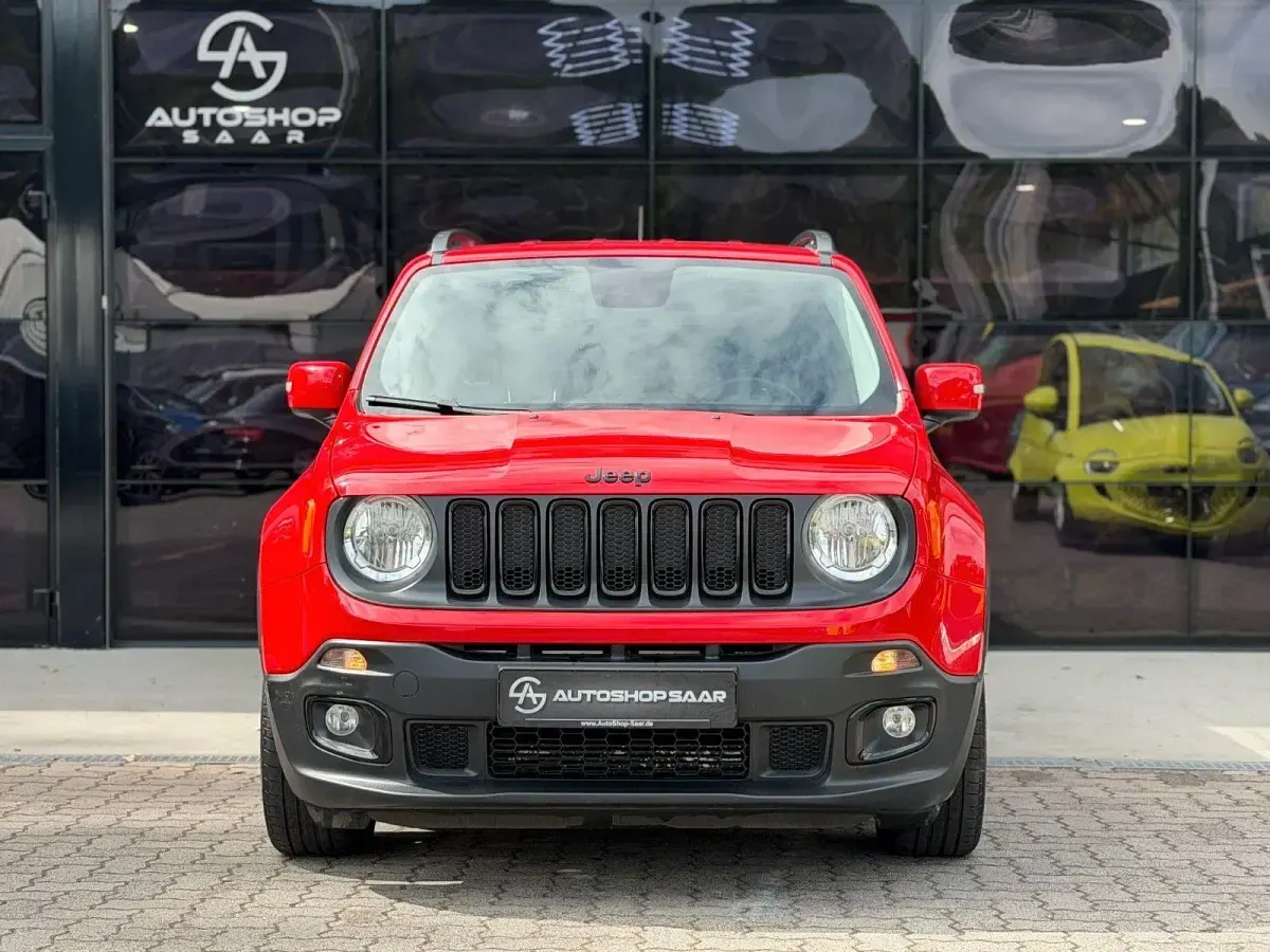 Gebraucht Jeep Renegade Night Eagle 120 PS (88 kW) 2017 Rot SUV