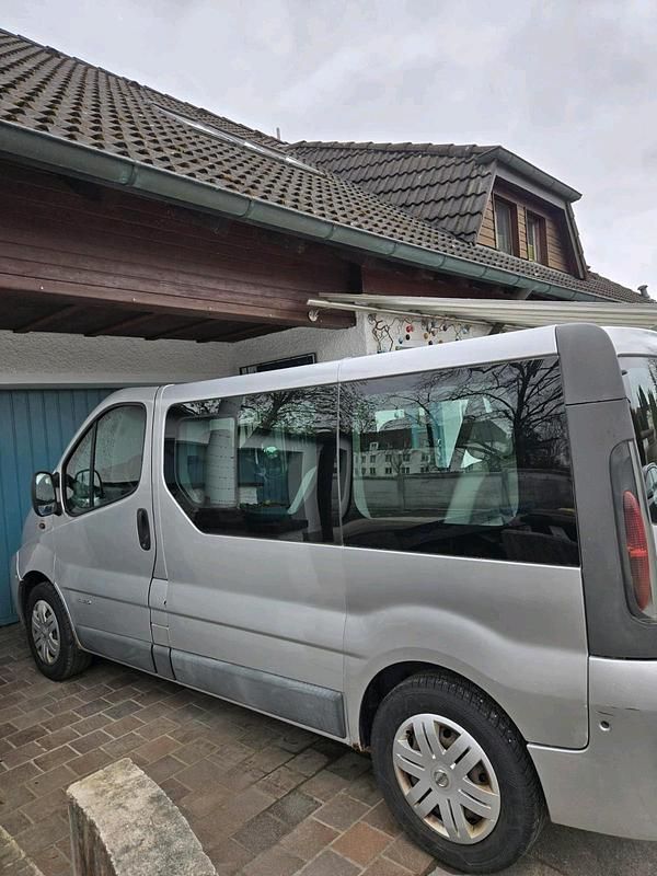 Gebraucht Nissan Primastar 135 PS (99 kW) 2004 Silber Van / Kleinbus