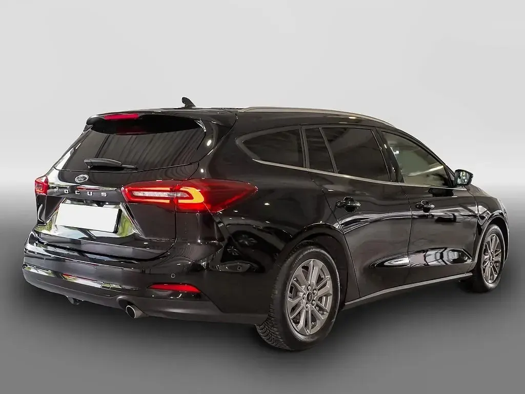 Używany Ford Focus Titanium 116 KM (85 kW) 2025 Czarny