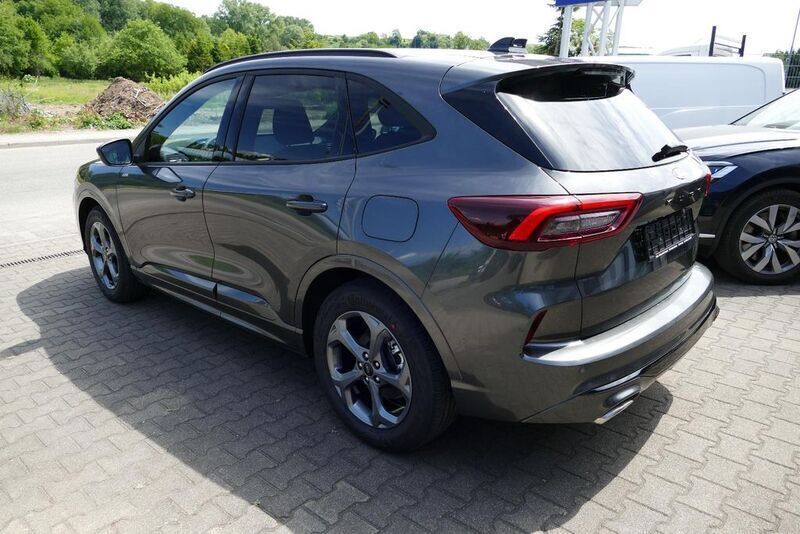 Neu Ford Kuga ST-Line 186 PS (136 kW) 2025 Magneticgrau (metallic) SUV