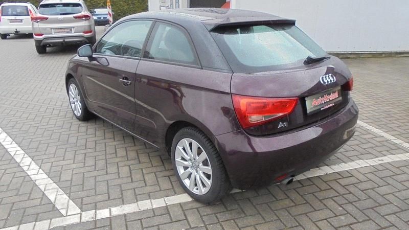 Second-hand Audi A1 Ambition 90 CP (66 kW) 2012 Mov Hatchback