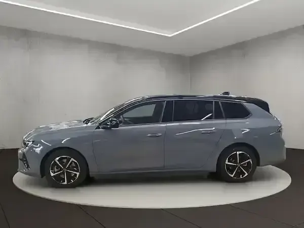 Nowe Opel Astra 145 KM (106 kW) 2026 Szary Kombi