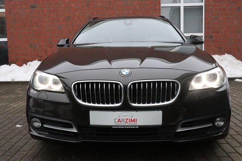 Gebraucht BMW 525 Comfort Edition 218 PS (160 kW) 2014 Grau Kombi