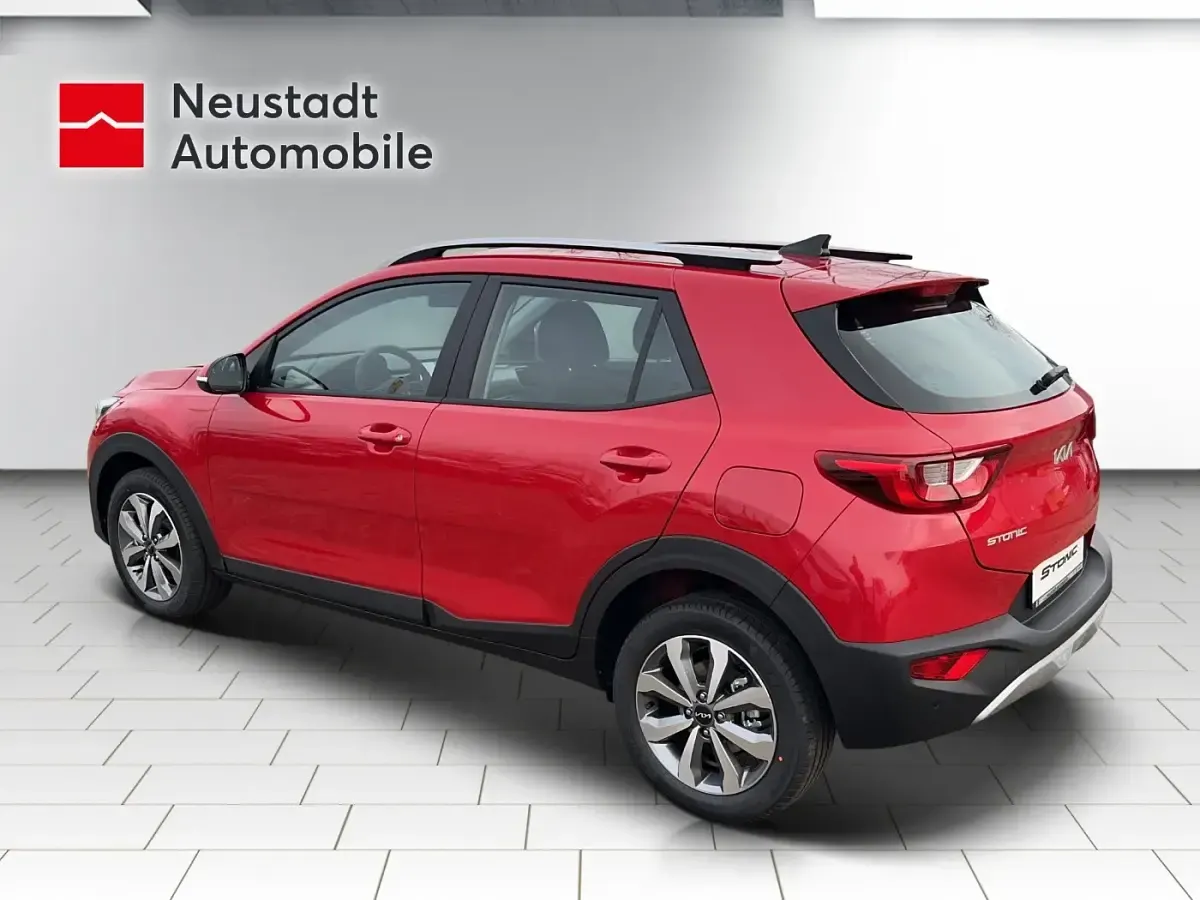 Gebraucht Kia Stonic Vision 101 PS (74 kW) 2023 Rot SUV