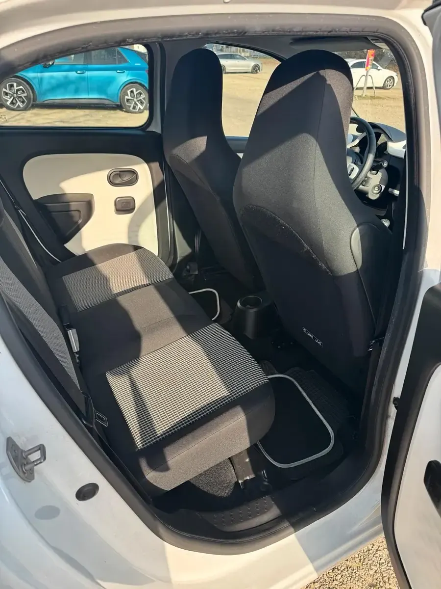 Gebraucht Renault Twingo SE 71 PS (52 kW) 2016 Weiß Kleinwagen