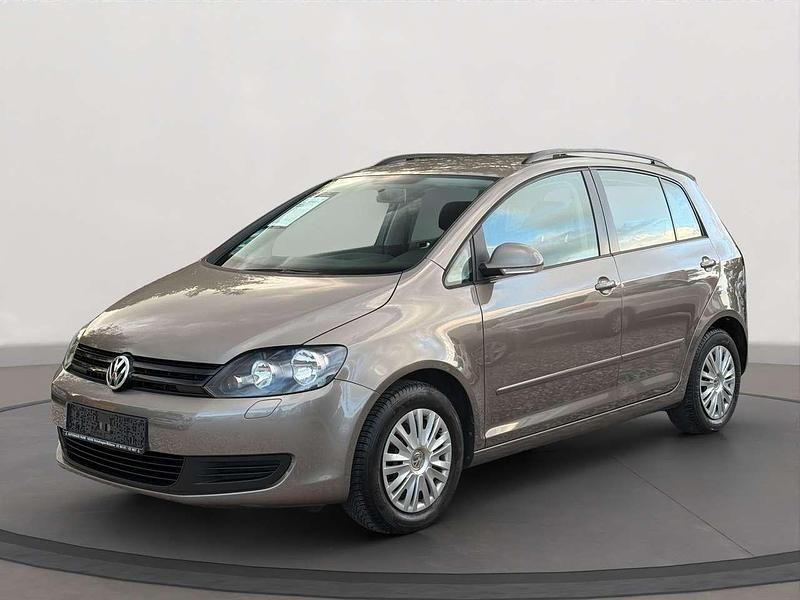 Kaschmirbraun Gebraucht 2011 VW Golf Plus Cross Trendline Van / Kleinbus | 6.390 € (Etwas zu teuer) - Bild 1/4