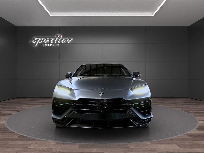 Gebraucht Lamborghini Urus 666 PS (489 kW) 2024 Nero nemesis SUV