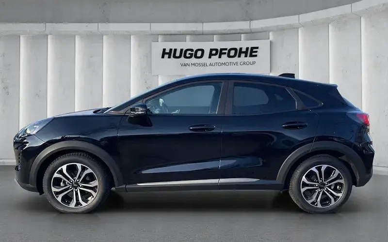 Second-hand Ford Puma Titanium 125 CP (91 kW) 2025 Negru SUV