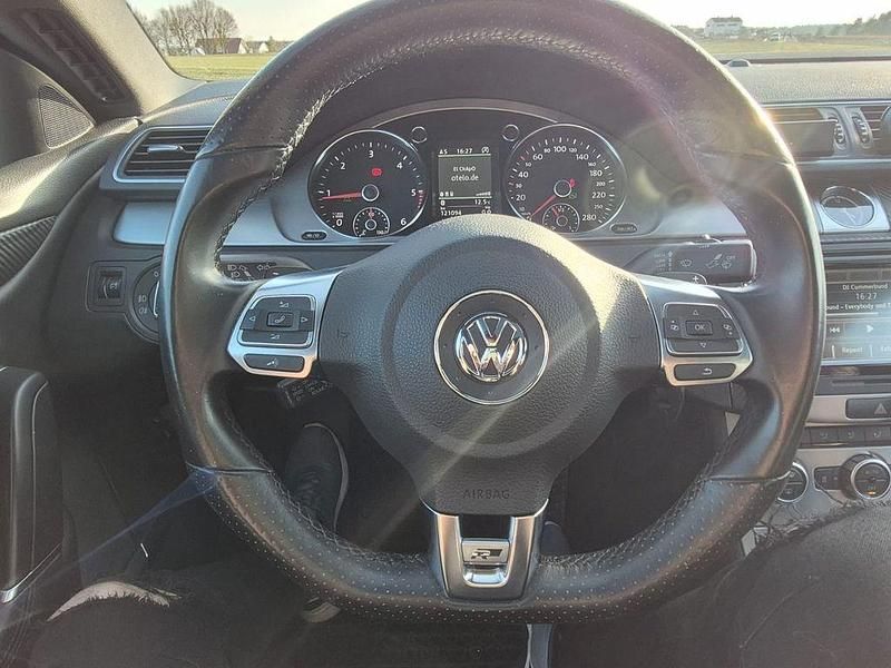 Second-hand VW CC 170 CP (125 kW) 2013 Alb Berlinǎ