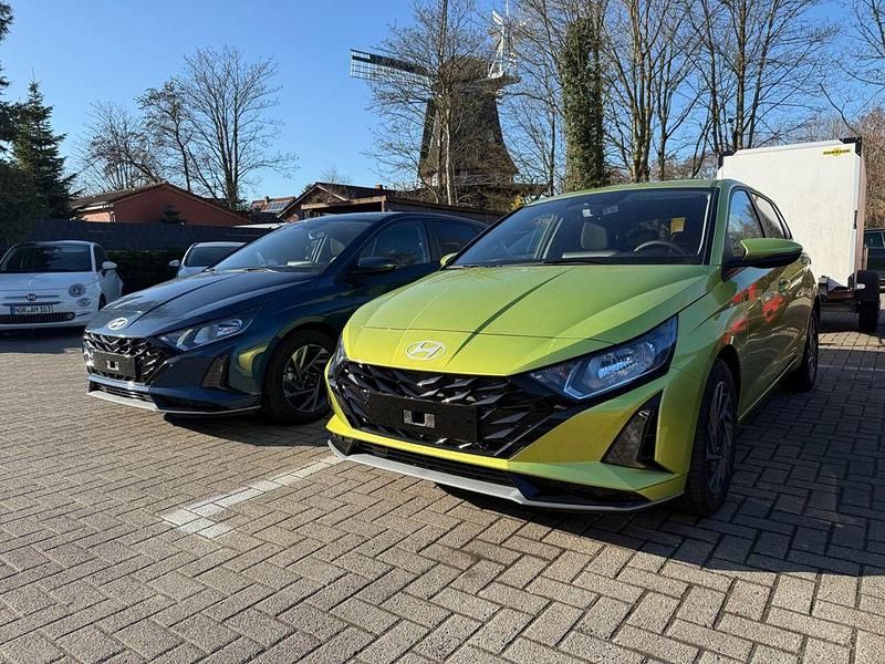 Neu Hyundai i20 Trend 90 PS (66 kW) 2026 Blau Kleinwagen