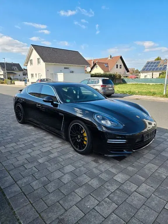 Gebraucht Porsche Panamera Turbo S 570 PS (419 kW) 2015 Schwarz Kleinwagen